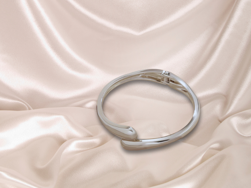 Brazalete Abierto de Metal Estilo Grueso y Moderno, Forma de Gota para Mujer