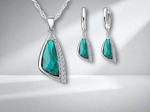 Conjunto de Joyería de Plata Esterlina 925 – Collar y Pendientes Geométricos con Cristales Austríacos
