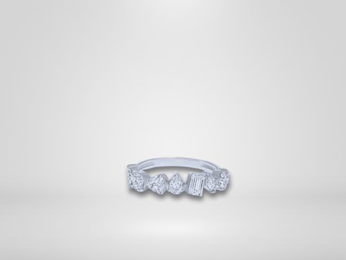 Anillo Apilable Minimalista para Mujer Diseño Geométrico en Oro con Circonita