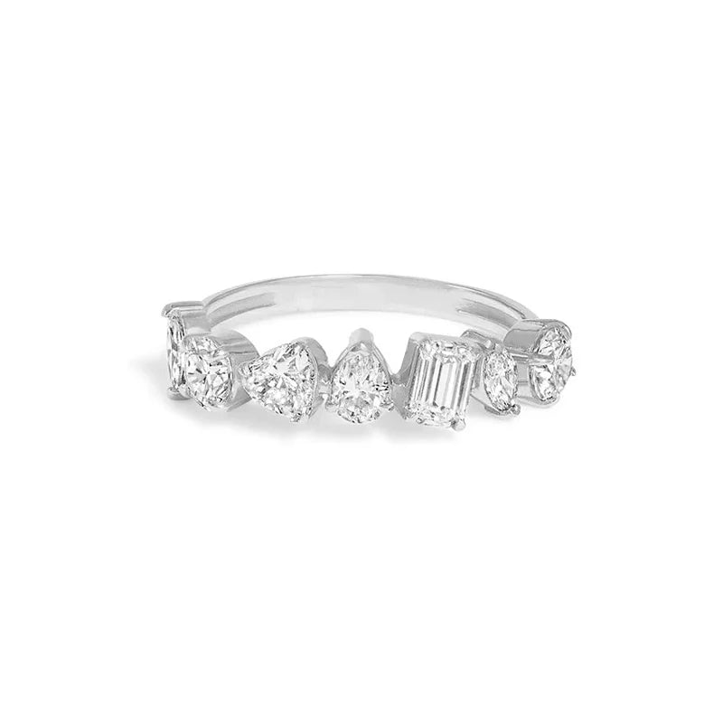 Anillo Apilable Minimalista para Mujer Diseño Geométrico en Oro con Circonita