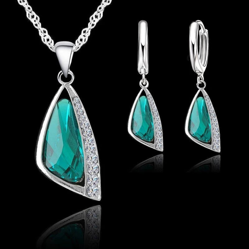 Conjunto de Joyería de Plata Esterlina 925 – Collar y Pendientes Geométricos con Cristales Austríacos